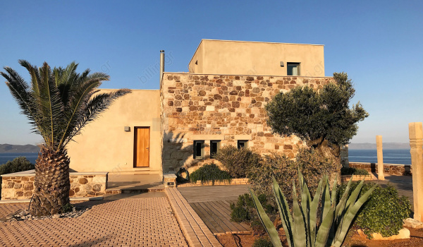 Εξωτερική όψη . Outdoor view
